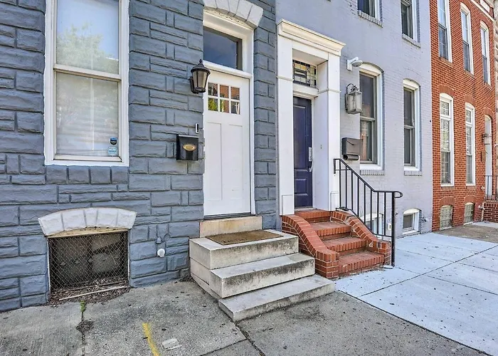 Baltimore Abode, Walk To Cross Street Market!