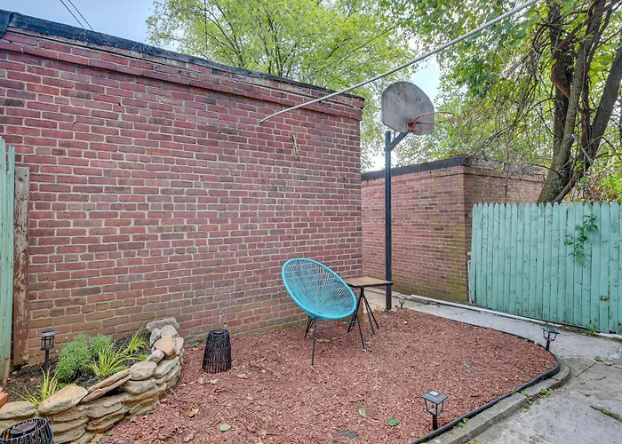Baltimore Vacation Rental - Near Jhu & Art Museum!